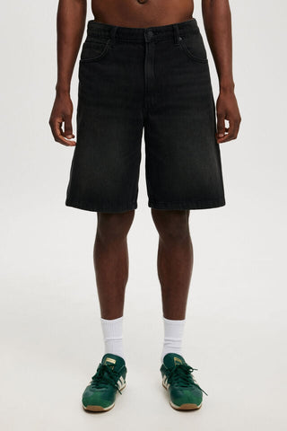 Baggy Denim Short – Relaxed Fit, Urban Edge - jnjjackets