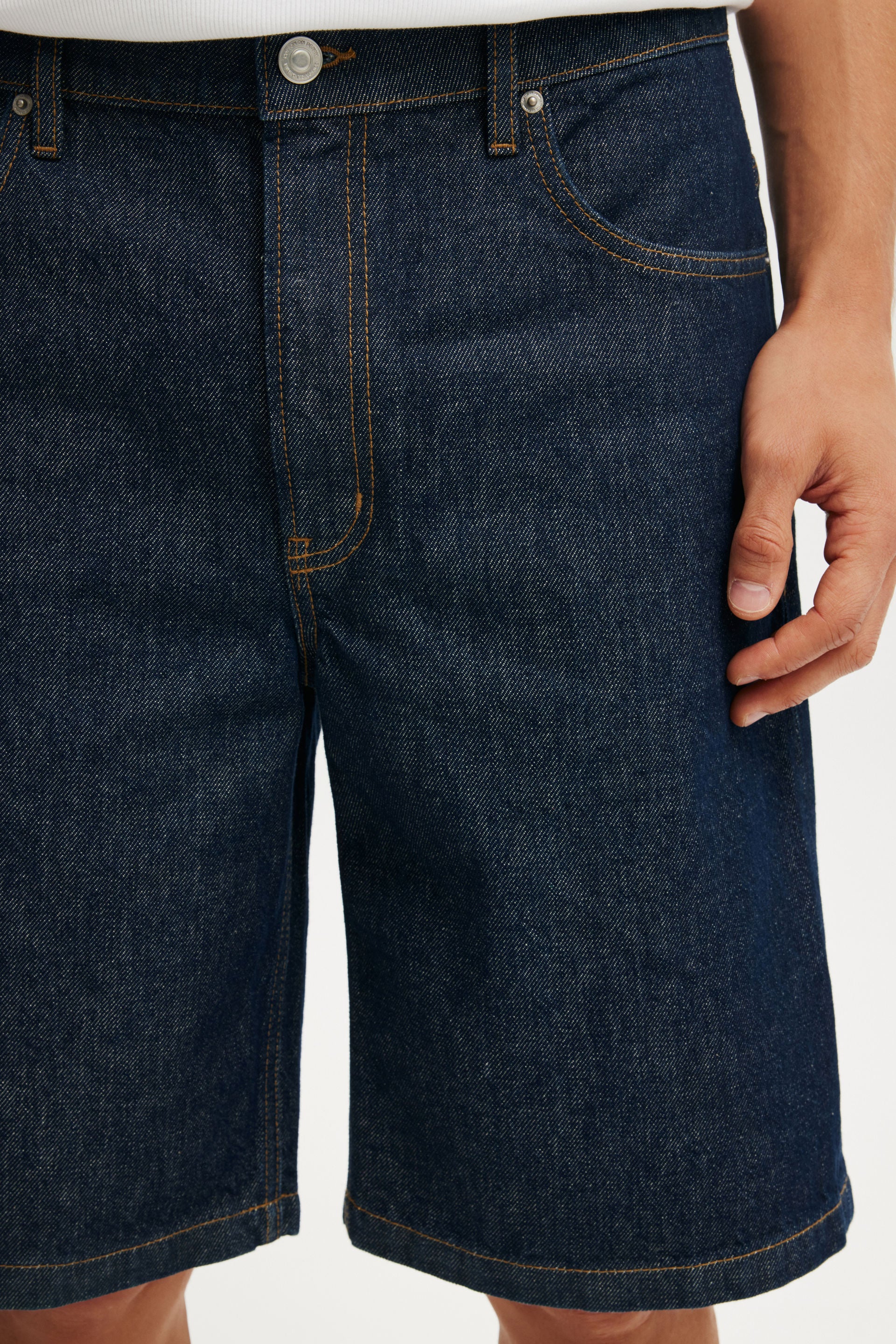 Baggy Denim Short – Relaxed Fit, Urban Edge - jnjjackets