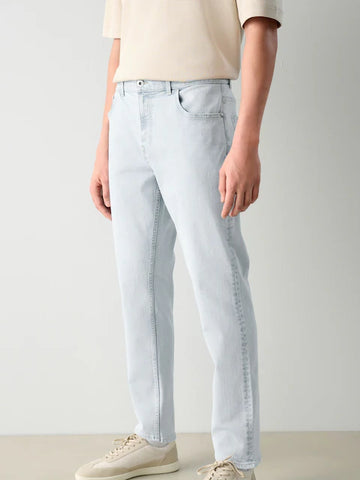 Slim Fit Classic Stretch Jeans – Sleek, Simple, Essential - jnjjackets