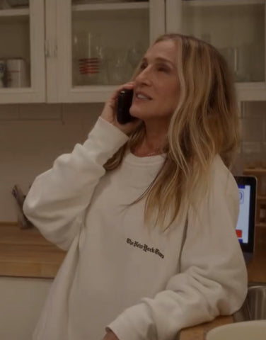 Carrie Bradshaw Crewneck Sweatshirt - JnJ Jackets