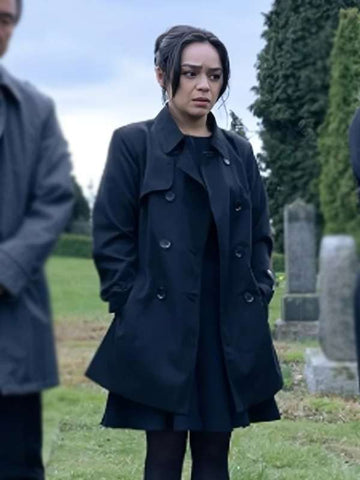 Kaitlyn Santa Juana Final Destination Bloodlines Coat