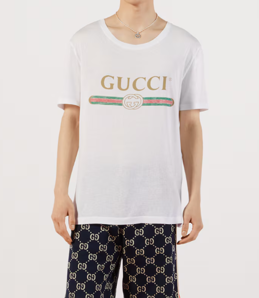 Oversize Gucci Logo T-Shirt – Vintage Feel, Iconic Style - jnjjackets